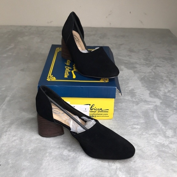 Sbicca Volin Mule Black Teardrop Stacked Heel Suede Size 7 New - Picture 1 of 11